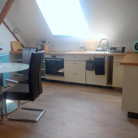 Kraewelhof Dachwohnung *