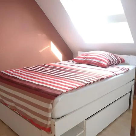 Kraewelhof Dachwohnung *